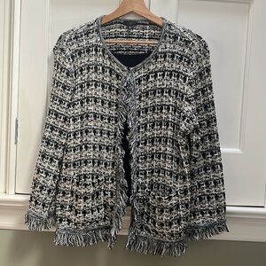 Women's Black and white with metallic gold thread sweater